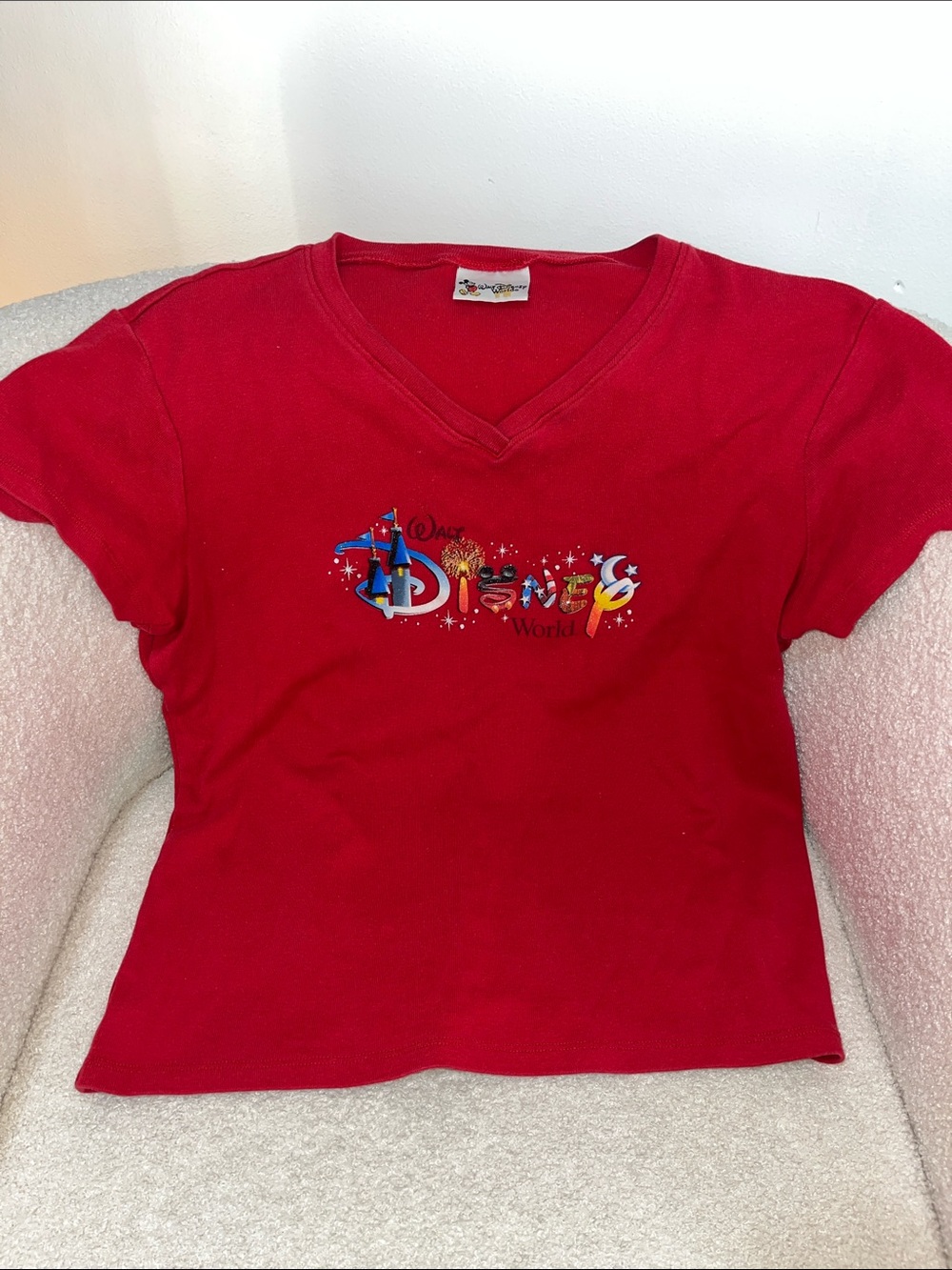 Disney Vintage 90s Walt Disney World Red V-Neck Women’s Cotton T-Shirt XL Fitted
